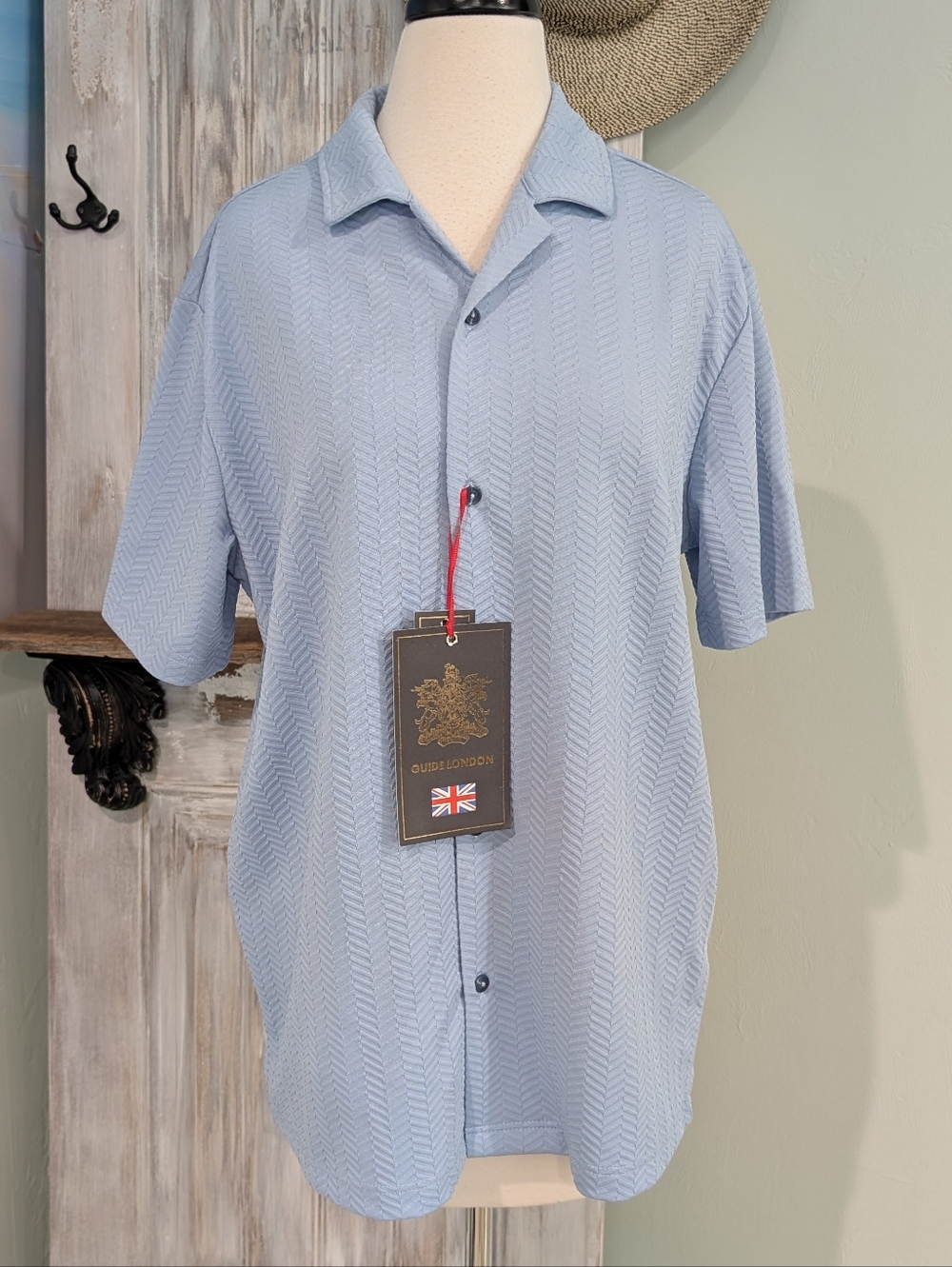 NWT Guide London Premium Blue Herringbone Textured Button Down Shirt